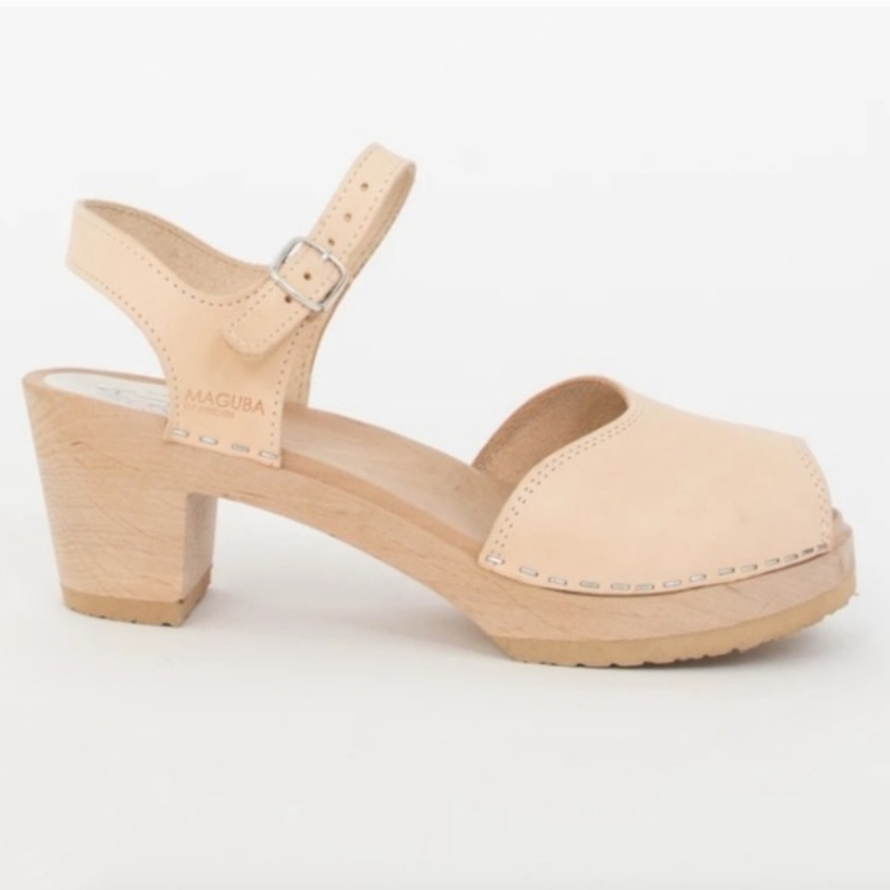 Maguba Leather Bologna Peep Toe Clogs - Cream/Tan